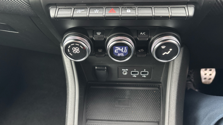 Renault Captur 1.3 Mild hybrid 140 R.S. Line 5dr Petrol Hatchback